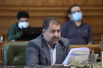 مجید فراهانی پس از استماع گزارش رابط شورایاری تاکید کرد لزوم افزایش بودجه عمرانی و کاهش اعتبارات هزینه ای در منطقه 5 شهرداری تهران